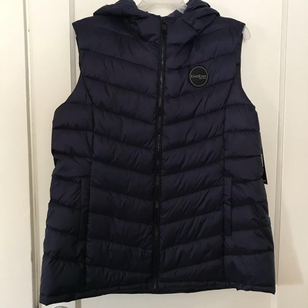 NWT Bebe Sport Hooded Vest
